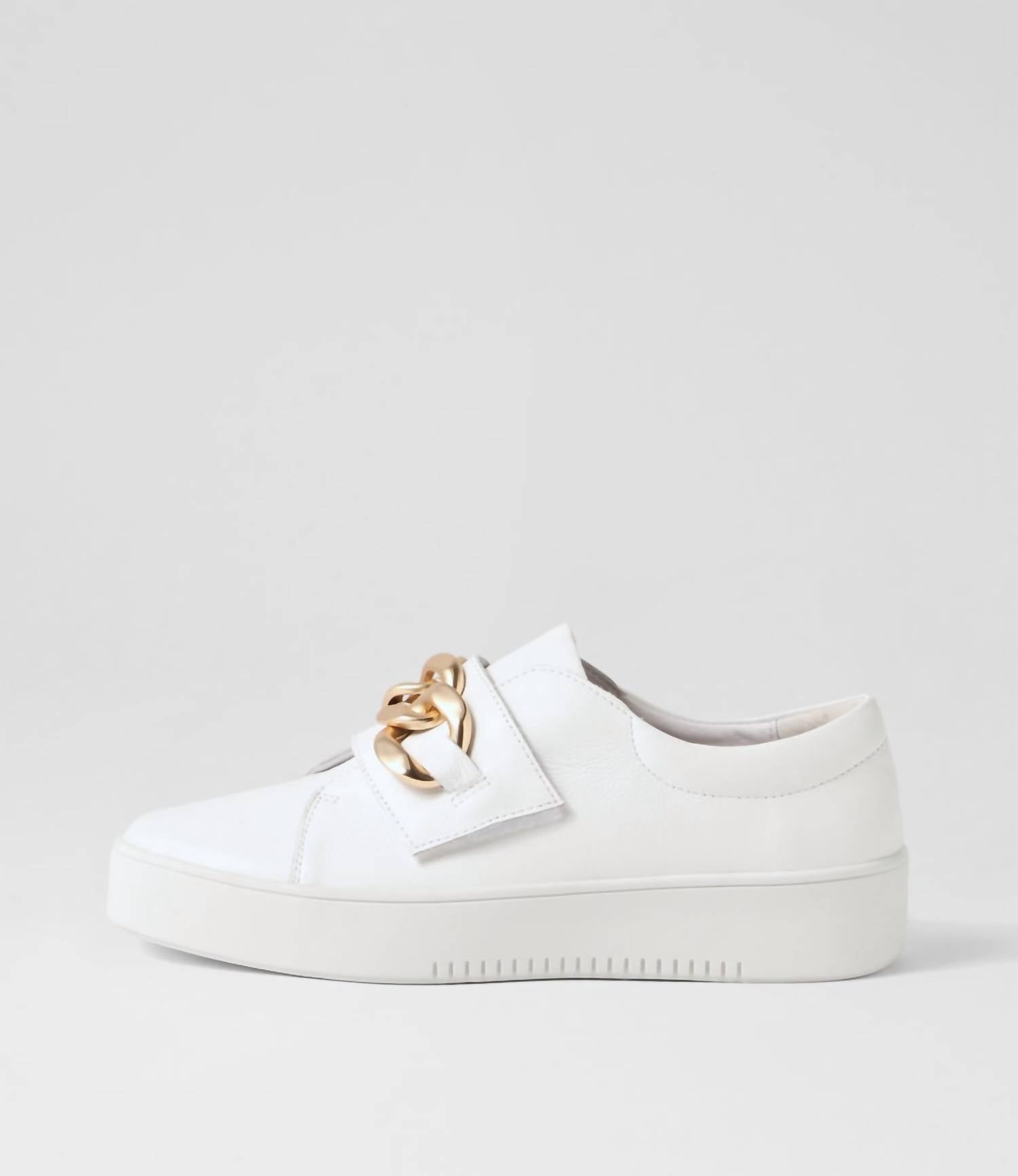 e6109bc2-673d-4115-94b5-a0756e17d8a4-upscale_15k-1500x1500-70 Django & Juliette - Women's Layant Leather Sneakers - Image 1
